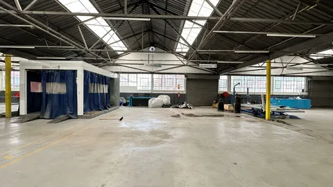 28 Tennyson Dr, Tulisa Park, Johannesburg South, 2197, South Africa - 1500m² (3)